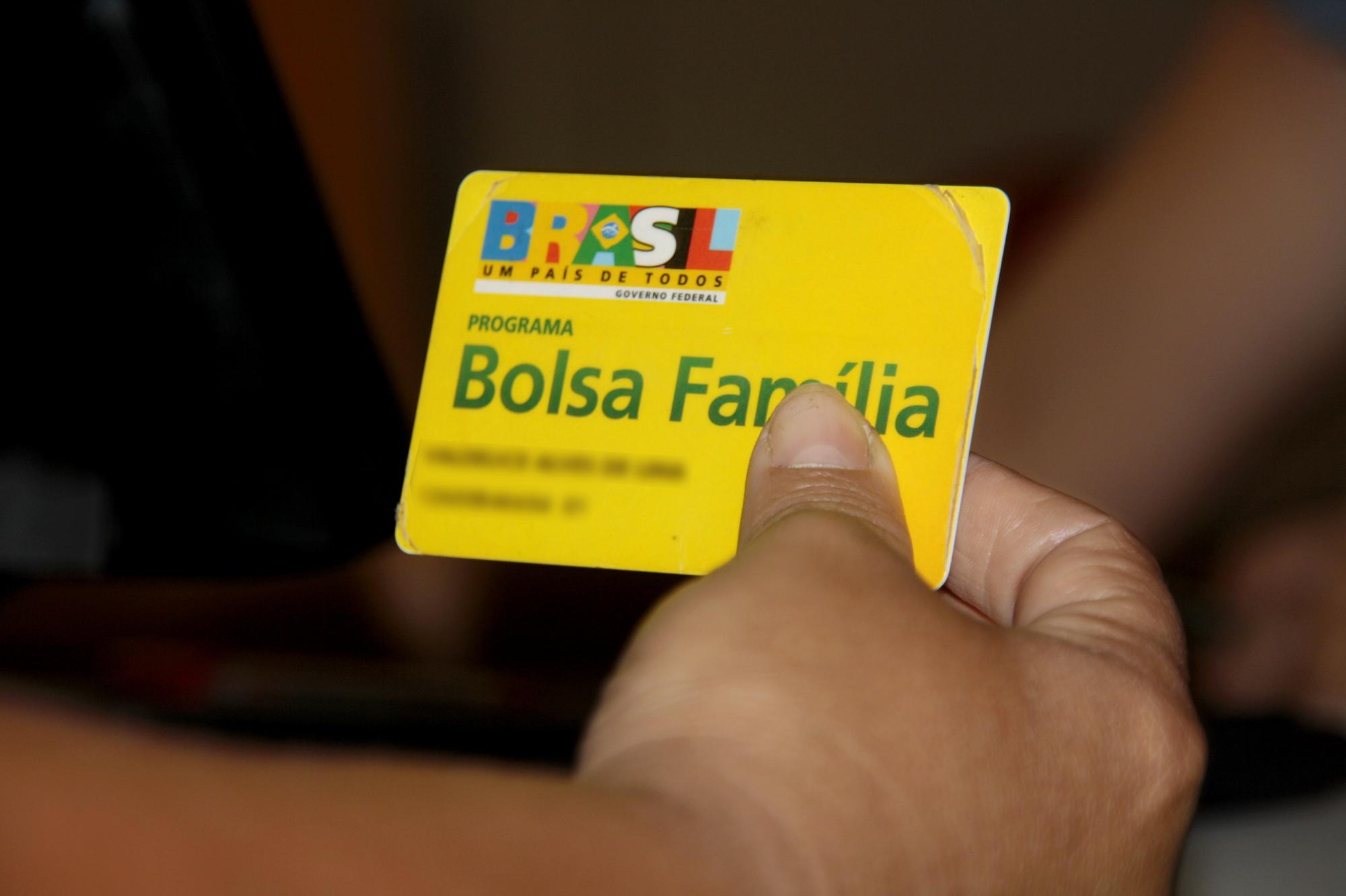 Bolsa Família reduziu 25% da taxa de extrema pobreza, aponta Ipea